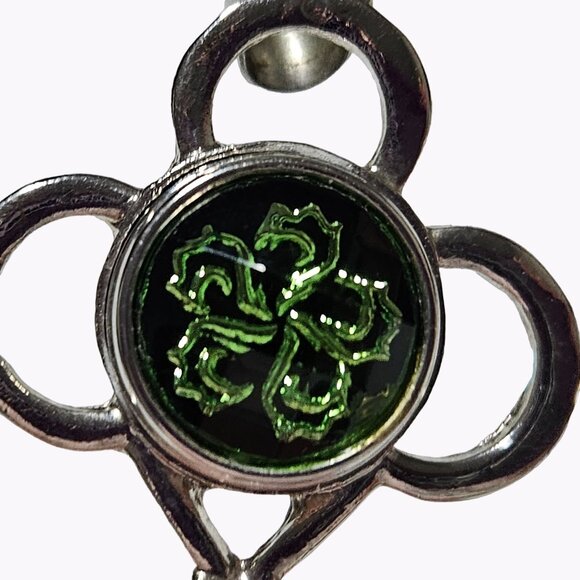 Ginger Snaps Skeleton Key Pendant Charm 7 Interchangeable Snap Charms Jewelry - Picture 4 of 8